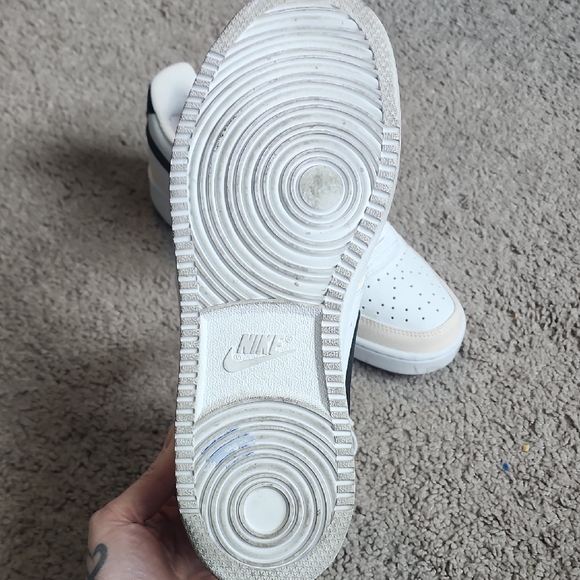 Nike White, Light Pink and Black Sneakers Classic Low-Top Design - Picture 3 of 7